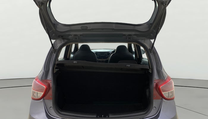 2016 Hyundai Grand i10 SPORTZ 1.2 KAPPA VTVT, Petrol, Manual, 68,800 km, Boot Open Zoomed View