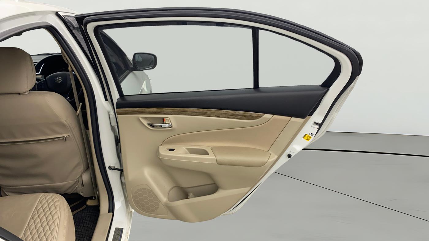 2024 Maruti Ciaz SIGMA 1.5 SHVS MT  PETROL, Petrol, Manual, 12,545 km, RHS Rear Door
