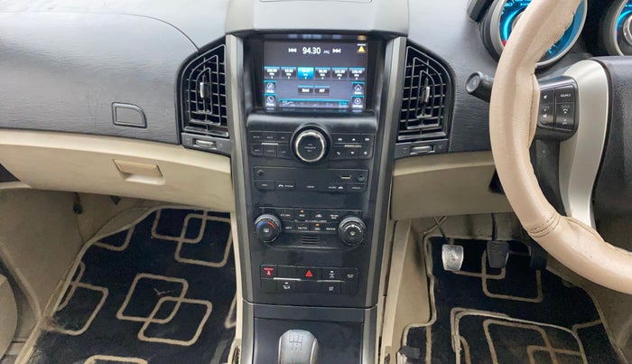 2015 Mahindra XUV500 W8, Diesel, Manual, 1,05,261 km, Air Conditioner