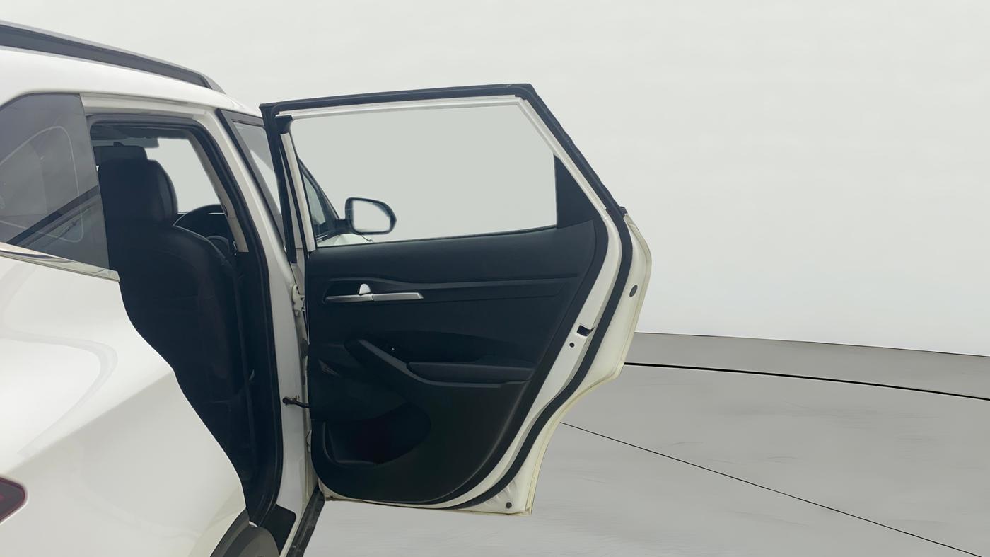 2021 KIA SELTOS HTE 1.5 PETROL, CNG, Manual, 24,050 km, RHS Rear Door