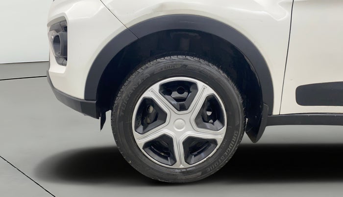 2021 Tata NEXON XM SUNROOF PETROL, Petrol, Manual, 32,181 km, Left Front Wheel