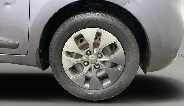 2018 Hyundai Xcent S 1.2, Petrol, Manual, 49,367 km, Right Front Wheel