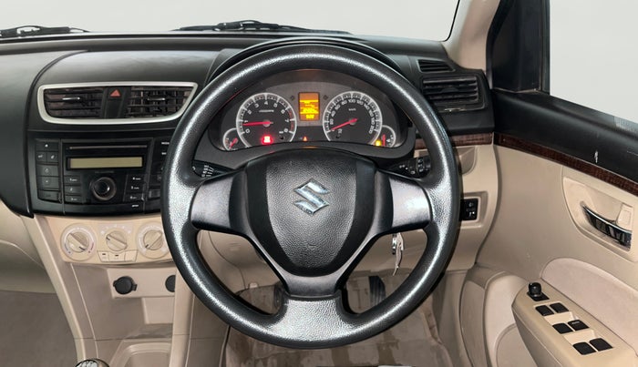 2015 Maruti Swift Dzire VXI, CNG, Manual, 1,04,551 km, Steering Wheel Close Up