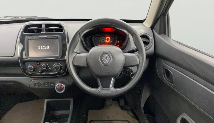 2017 Renault Kwid RXT 1.0 AMT (O), Petrol, Automatic, 66,414 km, Steering Wheel Close Up