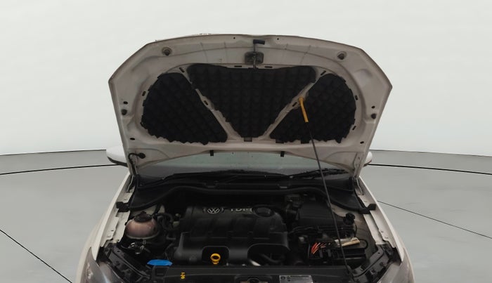 2018 Volkswagen Ameo HIGHLINE PLUS 1.5L AT 16 ALLOY, Diesel, Automatic, 20,310 km, Open Bonet