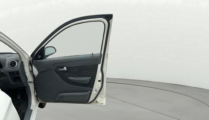 2016 Maruti Alto 800 LXI, Petrol, Manual, 52,060 km, RHS Front Door