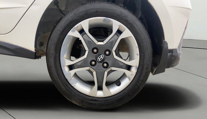 2023 Hyundai NEW I20 SPORTZ 1.2 MT, Petrol, Manual, 26,357 km, Left Rear Wheel