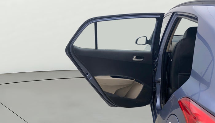 2015 Hyundai Grand i10 ASTA 1.1 CRDI, Diesel, Manual, 1,33,575 km, LHS Rear Door