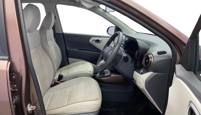 2020 Hyundai AURA SX PLUS 1.2 AMT CRDI, Diesel, Automatic, 94,452 km, Right Side Front Door Cabin