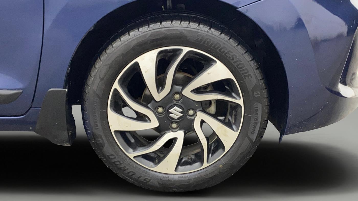 2021 Maruti Baleno ALPHA PETROL 1.2, Petrol, Manual, 60,216 km, Right Front Wheel
