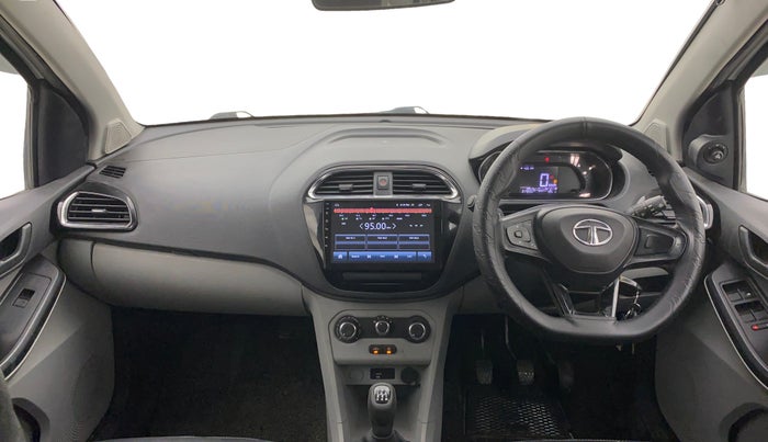 2021 Tata Tiago XT (O) PETROL, Petrol, Manual, 31,877 km, Dashboard
