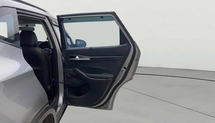 2019 KIA SELTOS HTK PLUS 1.5 DIESEL, Diesel, Manual, 1,50,163 km, RHS Rear Door