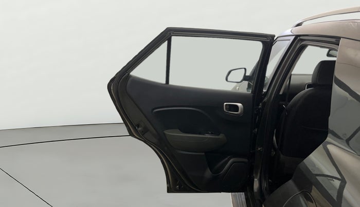 2019 Hyundai VENUE S 1.2, Petrol, Manual, 28,246 km, LHS Rear Door
