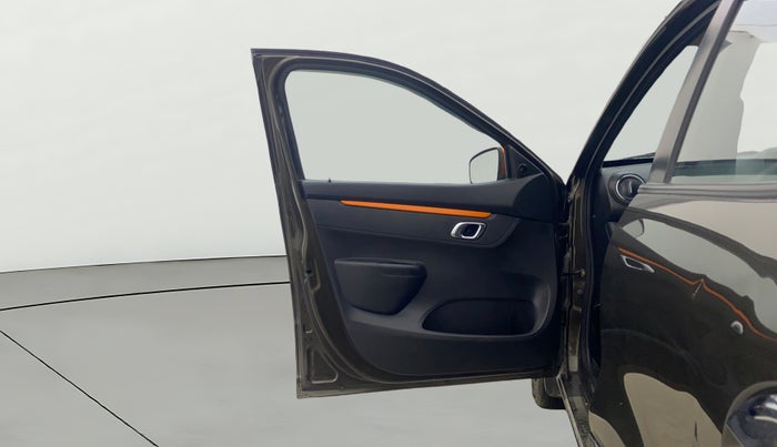 2020 Renault Kwid CLIMBER 1.0 AMT (O), Petrol, Automatic, 11,615 km, LHS Front Door