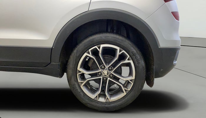 2021 Skoda KUSHAQ STYLE 1.0L TSI AT, Petrol, Automatic, 95,540 km, Left Rear Wheel