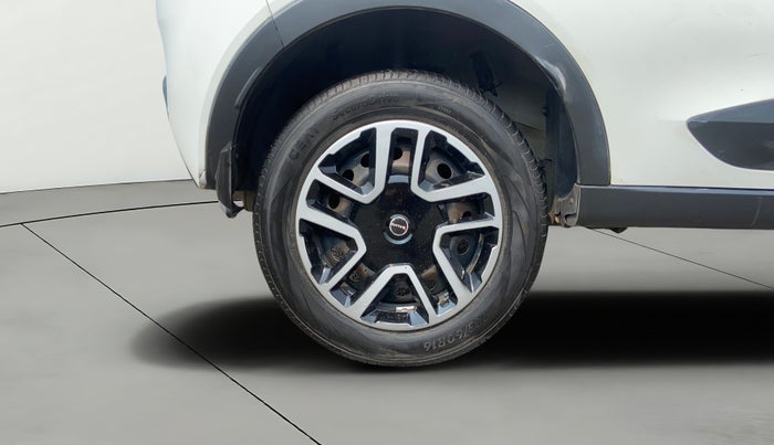 2018 Tata NEXON XM PETROL, Petrol, Manual, 1,47,494 km, Right Rear Wheel