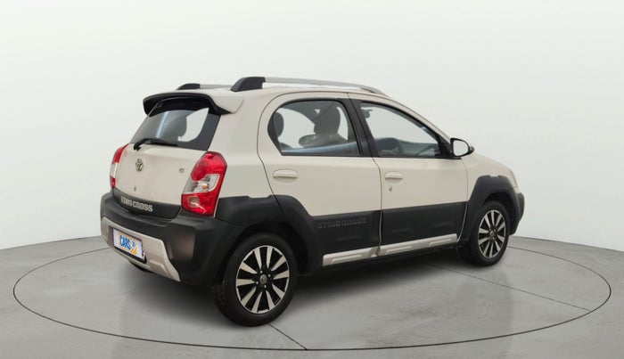 2014 Toyota Etios CROSS 1.2 G, Petrol, Manual, 78,066 km, Right Back Diagonal