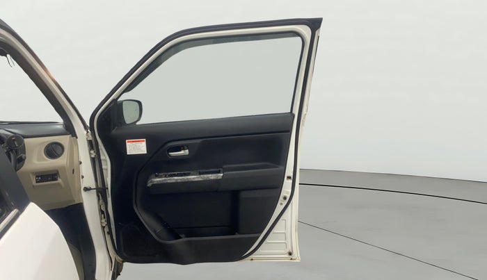 2022 Maruti New Wagon-R VXI CNG 1.0, CNG, Manual, 72,173 km, RHS Front Door