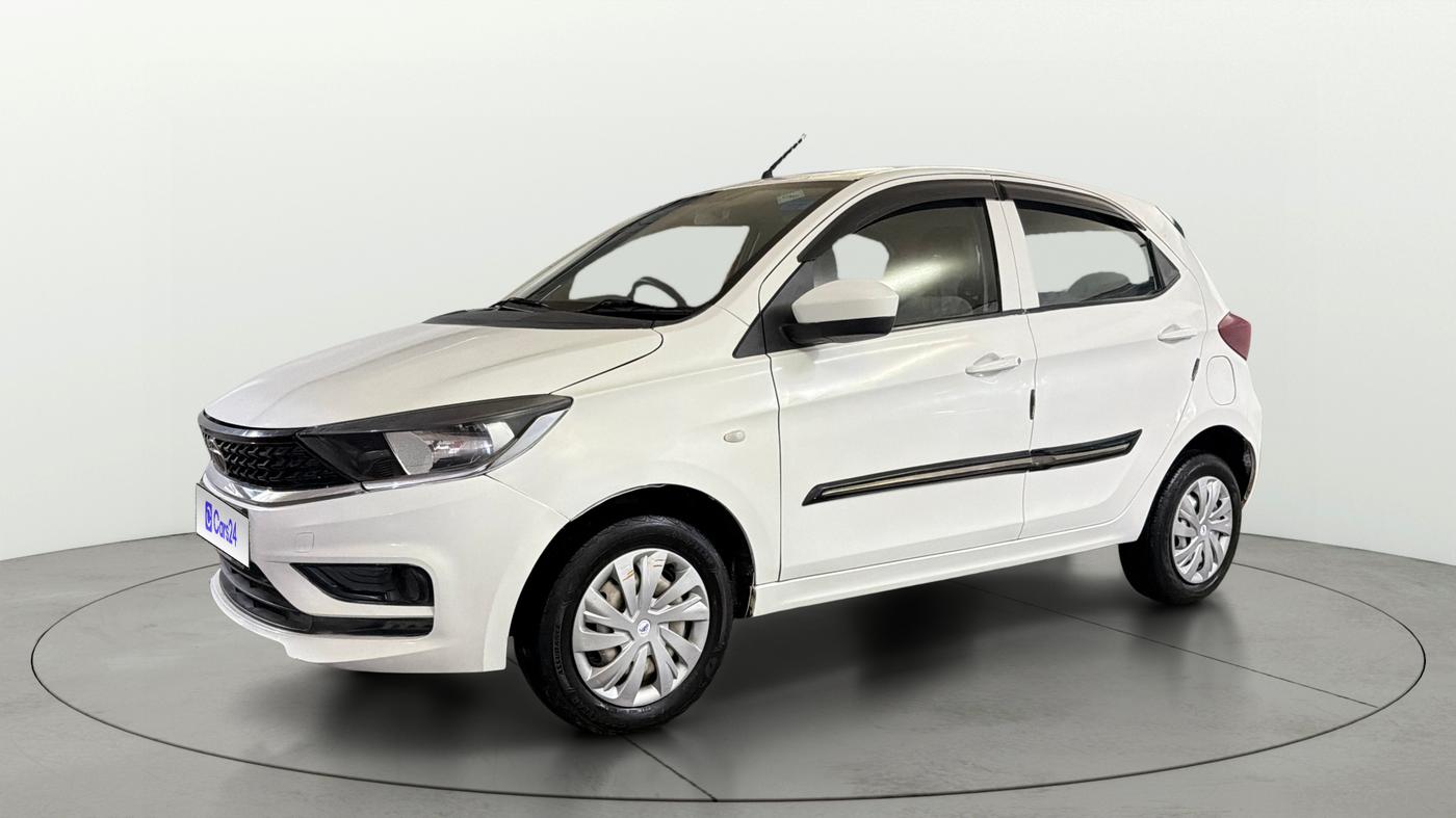 2023 Tata Tiago XM CNG, CNG, Manual, 52,858 km, Left Front Diagonal