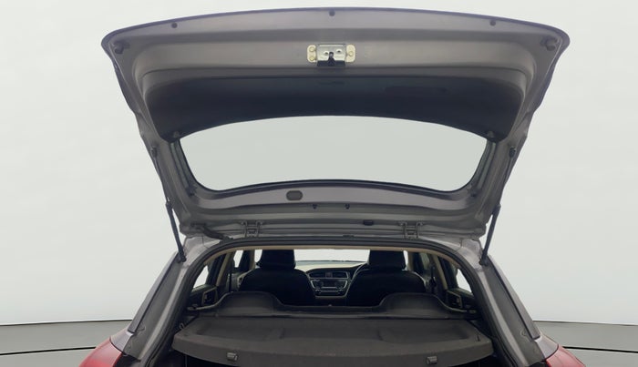 2018 Hyundai Elite i20 SPORTZ 1.2, Petrol, Manual, 1,06,107 km, Boot Door Open