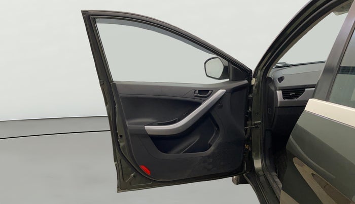 2023 Tata NEXON XM PETROL, Petrol, Manual, 35,415 km, LHS Front Door