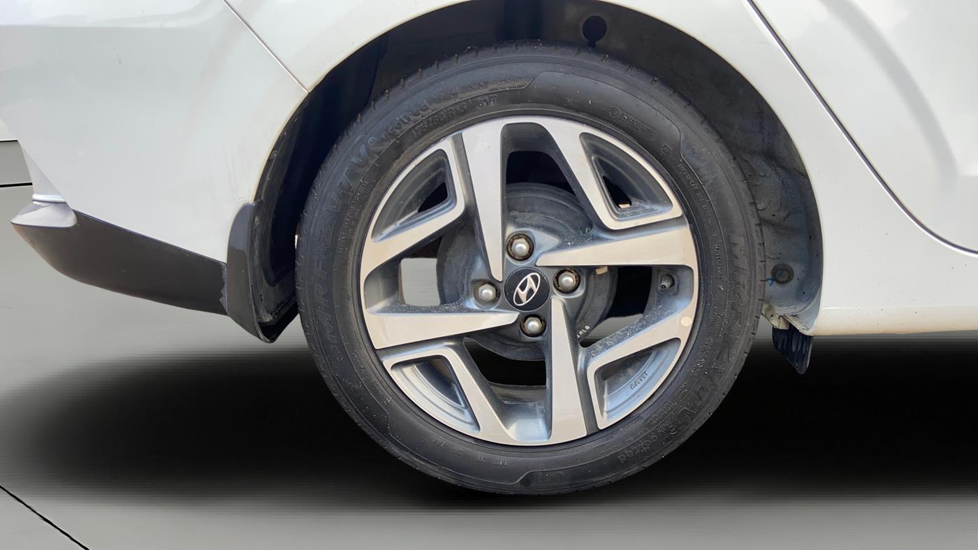 2020 Hyundai AURA SX 1.2, CNG, Manual, 55,457 km, Right Rear Wheel