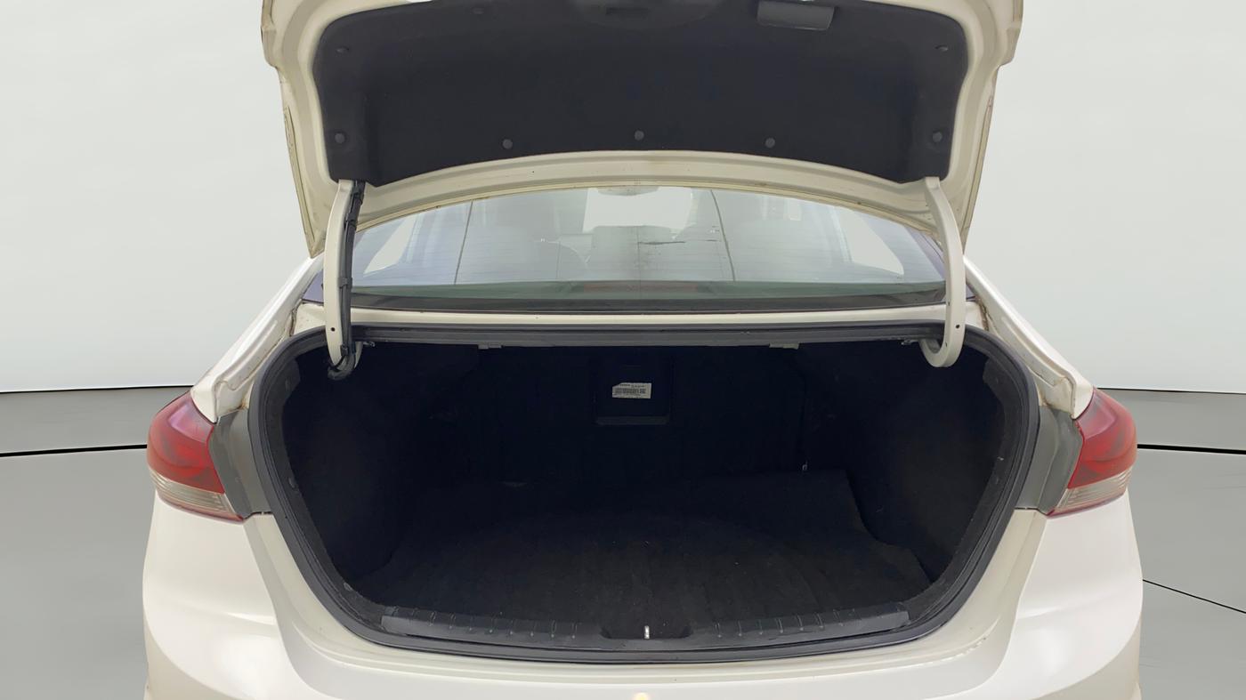 2018 Hyundai New Elantra 2.0 SX(O) AT PETROL, Petrol, Automatic, 53,432 km, Boot Open Zoomed View