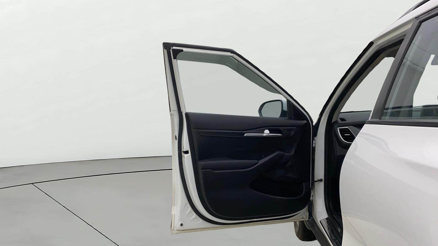 2019 KIA SELTOS HTK PLUS 1.5, Petrol, Manual, 72,140 km, LHS Front Door