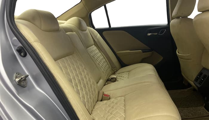 2021 Honda City 1.5L I-VTEC V MT 4TH GEN, Petrol, Manual, 58,340 km, Right Side Rear Door Cabin
