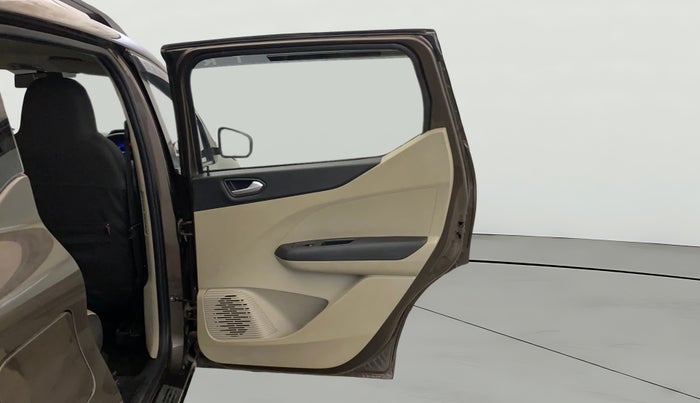 2023 Renault TRIBER RXZ AMT, Petrol, Automatic, 16,654 km, RHS Rear Door