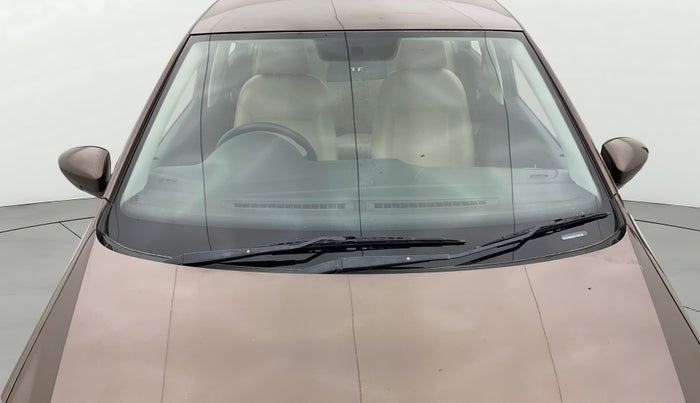 2018 Volkswagen Ameo TRENDLINE 1.0L, Petrol, Manual, 42,312 km, Front Windshield