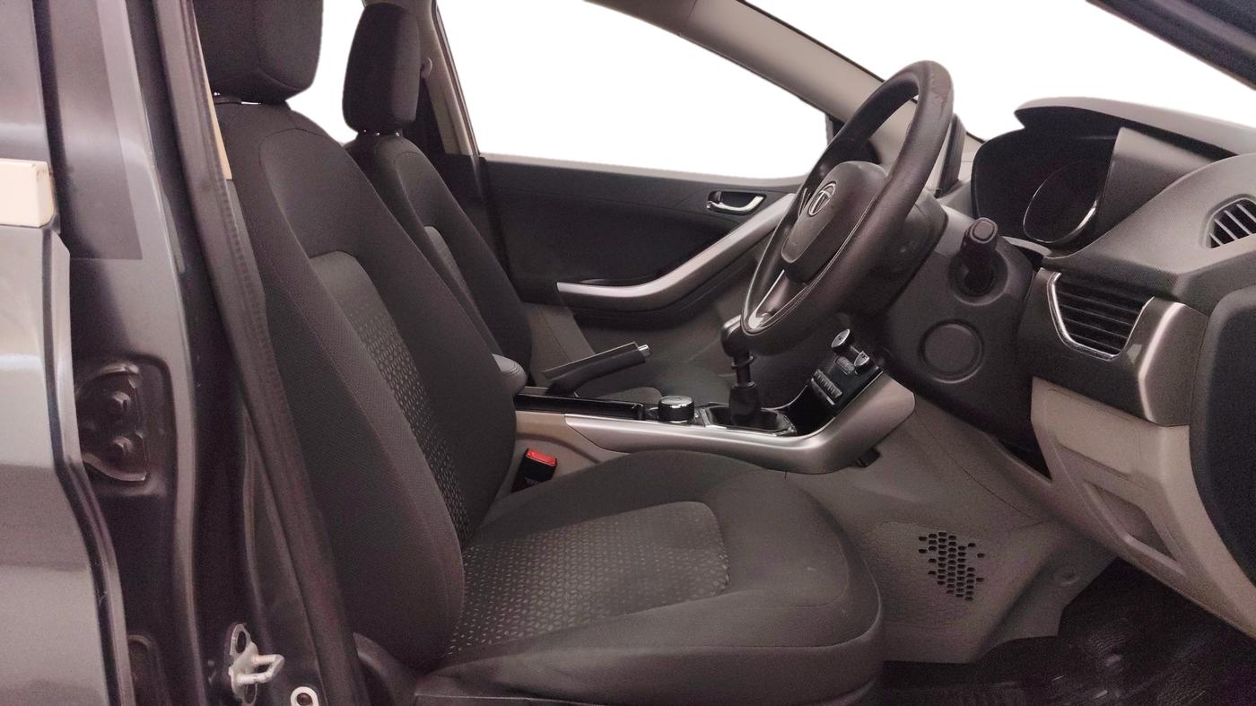2017 Tata NEXON XZ PLUS PETROL, Petrol, Manual, 59,994 km, Right Side Front Door Cabin