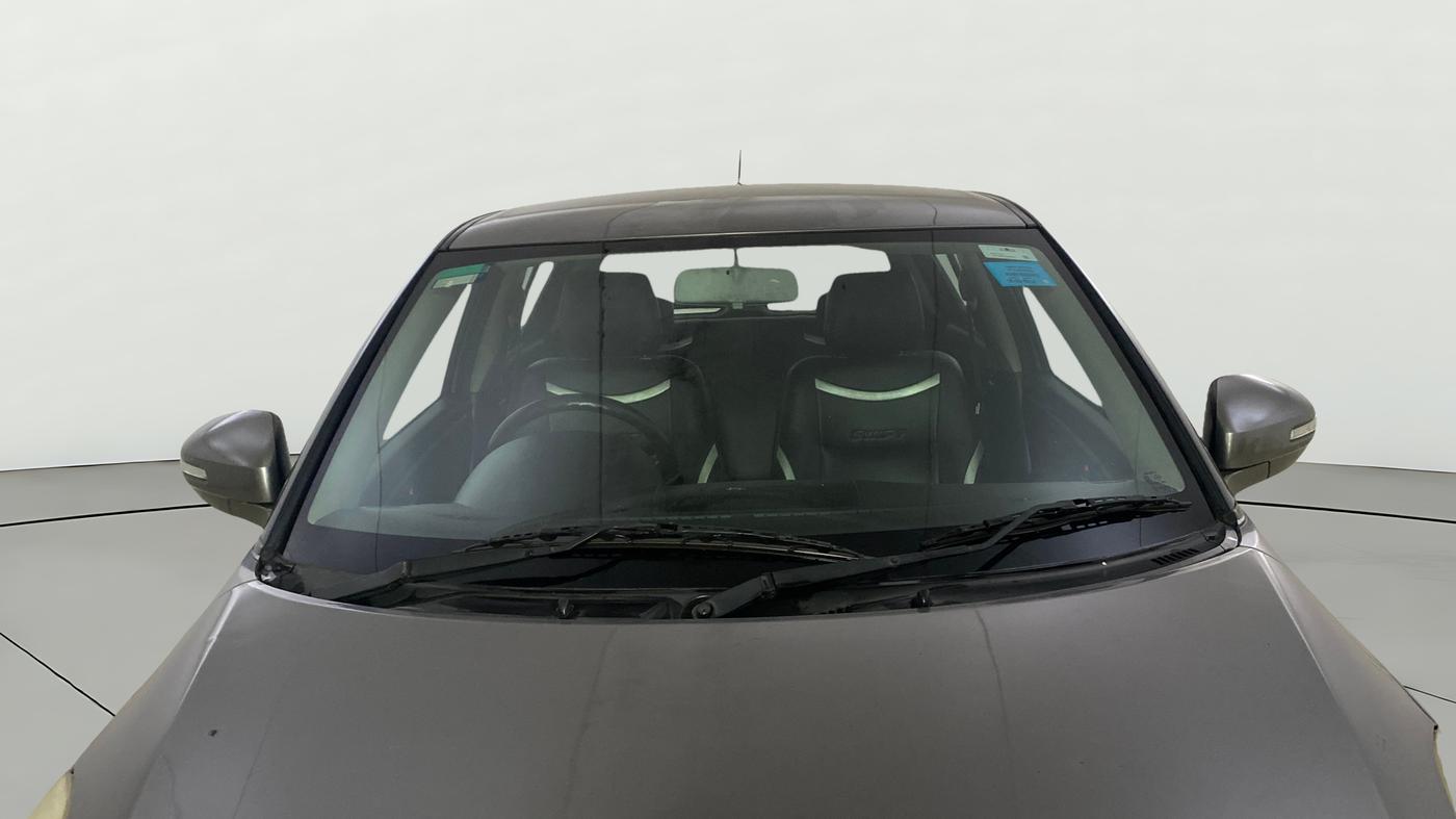 2014 Maruti Swift ZXI, Petrol, Manual, 76,106 km, Front Windshield