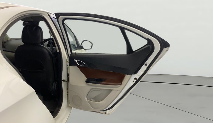 2022 Tata TIGOR XZ PLUS CNG, CNG, Manual, 55,095 km, RHS Rear Door