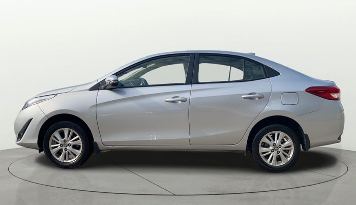 2018 Toyota YARIS V CVT, Petrol, Automatic, 59,425 km, Left Side