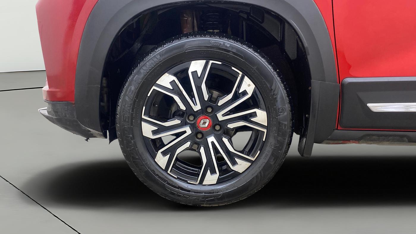 2022 Renault Kiger RXZ TURBO CVT DUAL TONE, Petrol, Automatic, 64,547 km, Left Front Wheel