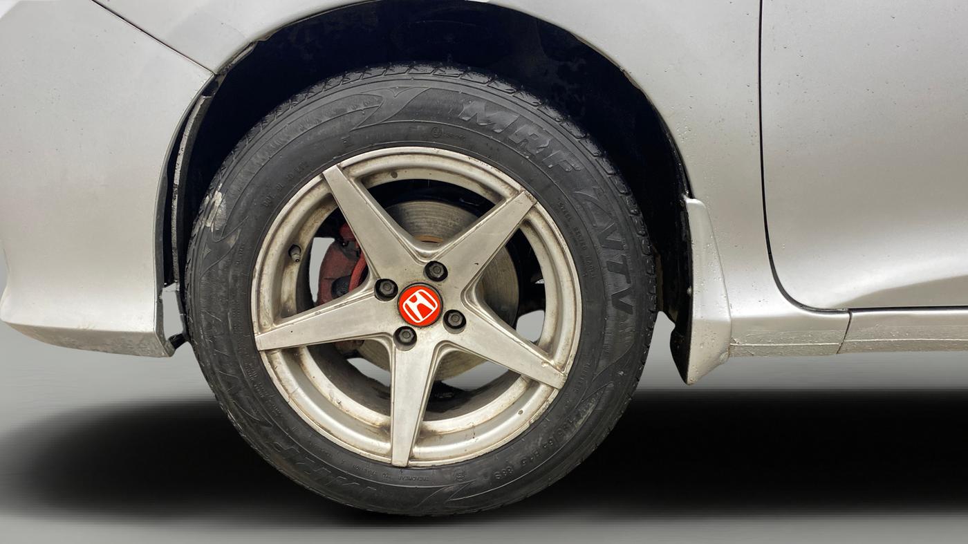 2014 Honda City 1.5L I-VTEC SV, CNG, Manual, 77,117 km, Left Front Wheel