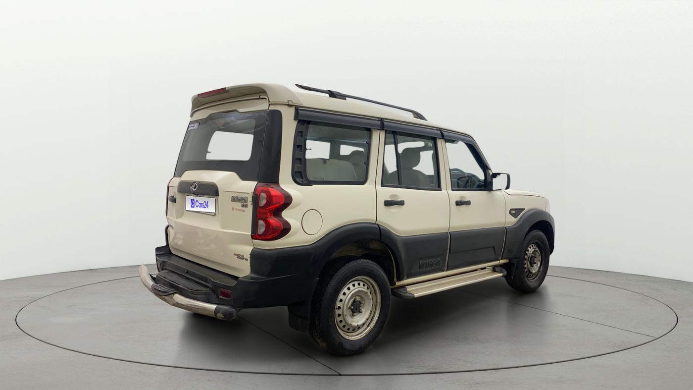 2021 Mahindra Scorpio S3 PLUS, Diesel, Manual, 1,47,126 km, Right Back Diagonal