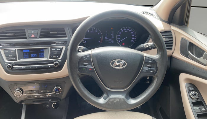 2016 Hyundai Elite i20 SPORTZ 1.2, Petrol, Manual, 1,14,179 km, Steering Wheel Close Up