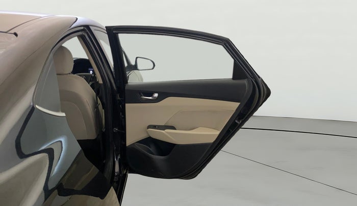 2021 Hyundai Verna SX 1.5 VTVT, Petrol, Manual, 32,305 km, RHS Rear Door