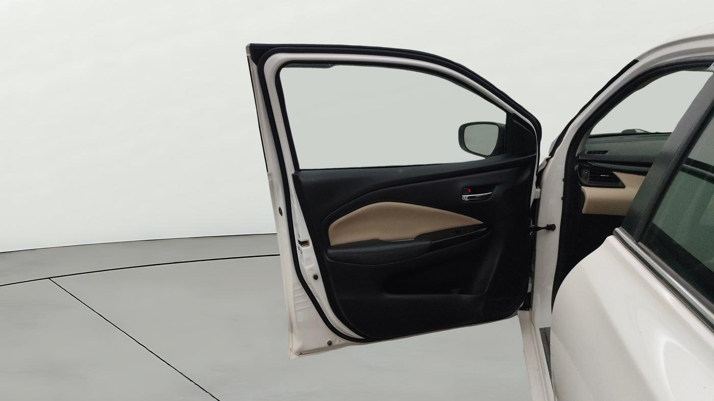 2024 Toyota Glanza G E-CNG, CNG, Manual, 41,375 km, LHS Front Door