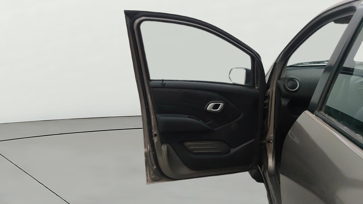 2019 Datsun Redi Go S 1.0 AMT, Petrol, Automatic, 28,049 km, LHS Front Door