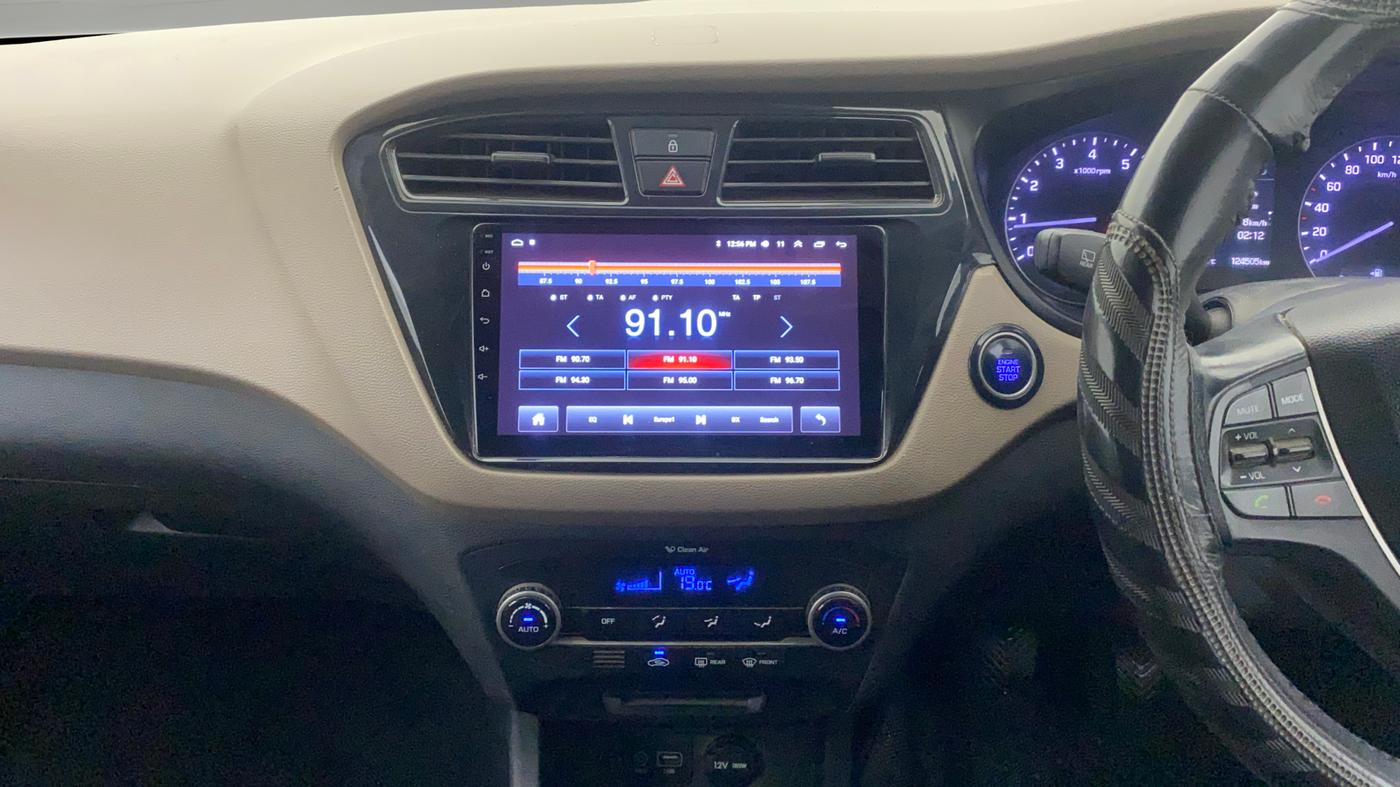 2015 Hyundai Elite i20 ASTA 1.2, CNG, Manual, 1,24,794 km, Air Conditioner