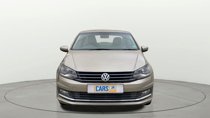 2015 Volkswagen Vento HIGHLINE 1.6 MPI, Petrol, Manual, 32,714 km, Front