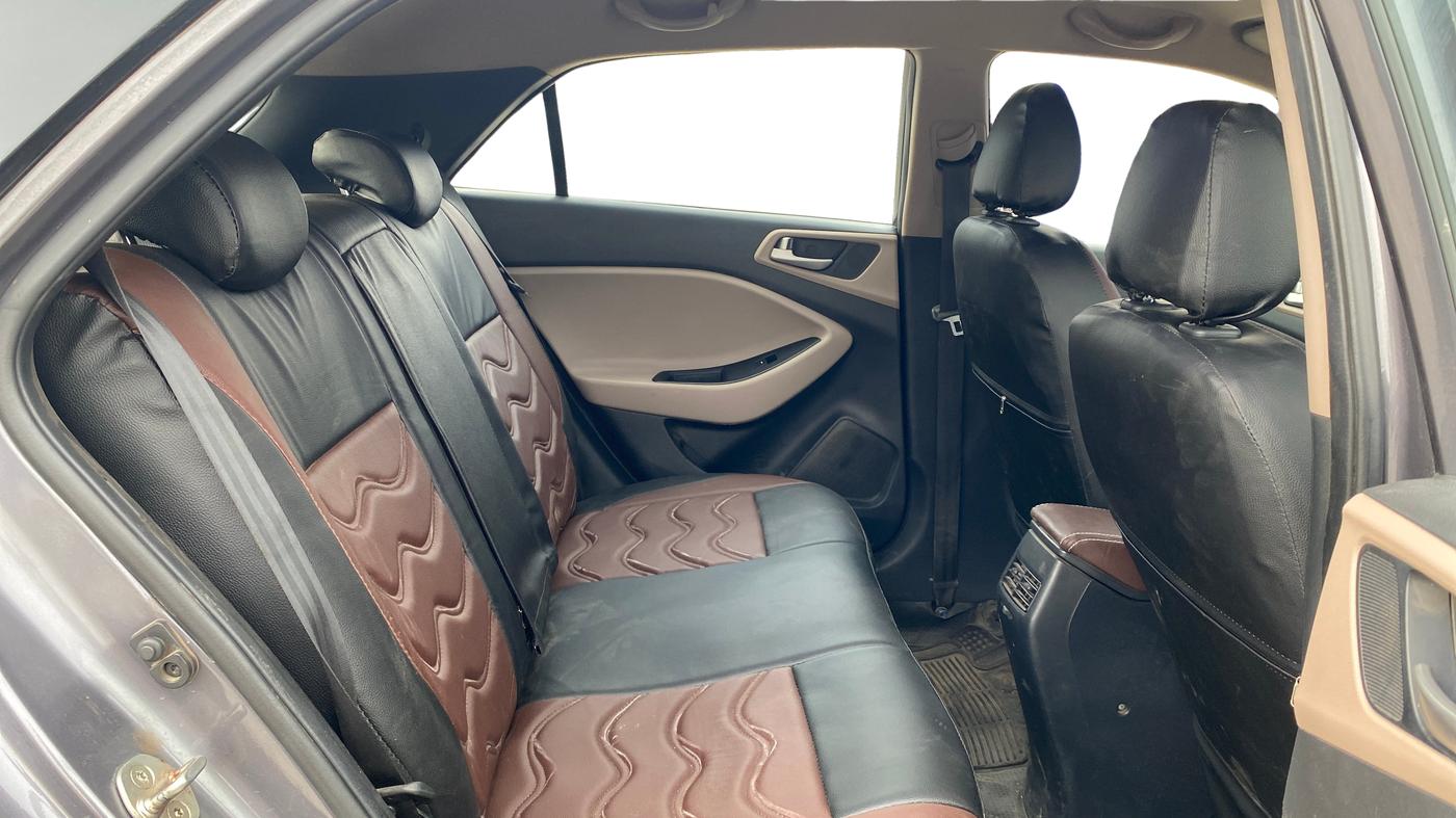 2019 Hyundai Elite i20 ASTA (O) CVT, Petrol, Automatic, 57,689 km, Right Side Rear Door Cabin