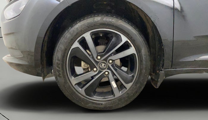 2023 Tata ALTROZ XZ Plus (S) Dark Edition, Petrol, Manual, 9,701 km, Left Front Wheel