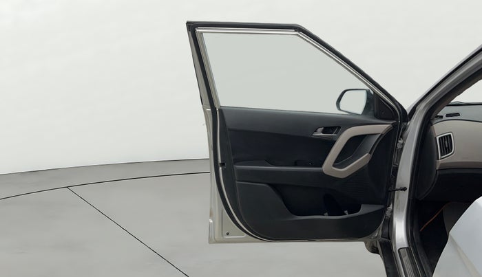 2016 Hyundai Creta SX PLUS 1.6 PETROL, Petrol, Manual, 94,638 km, LHS Front Door