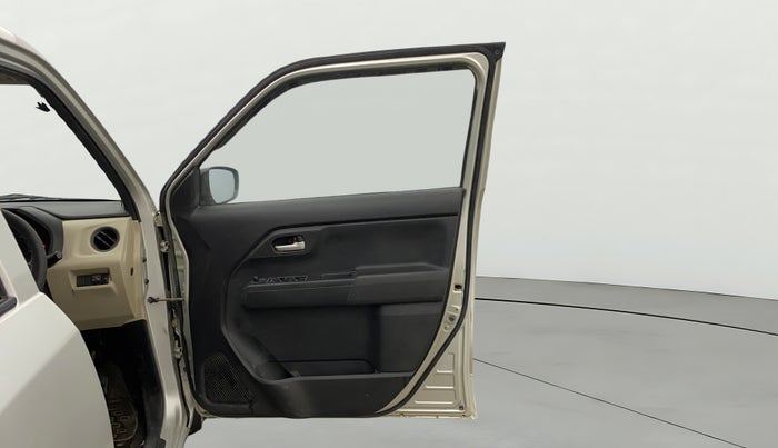 2021 Maruti New Wagon-R VXI 1.0, CNG, Manual, 72,366 km, RHS Front Door