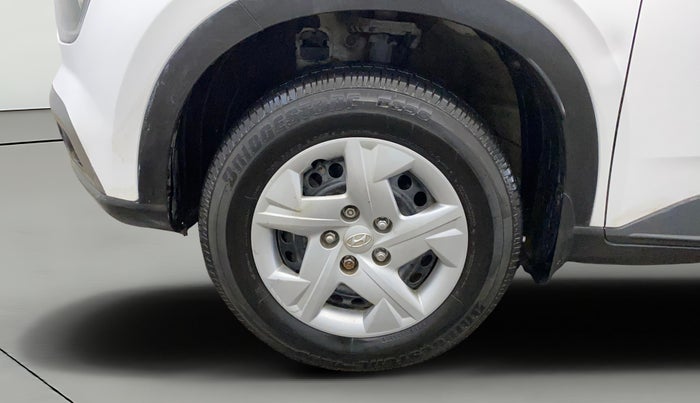 2021 Hyundai VENUE S+ 1.2, Petrol, Manual, 67,701 km, Left Front Wheel