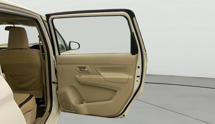 2019 Maruti Ertiga VXI CNG, CNG, Manual, 86,506 km, RHS Rear Door